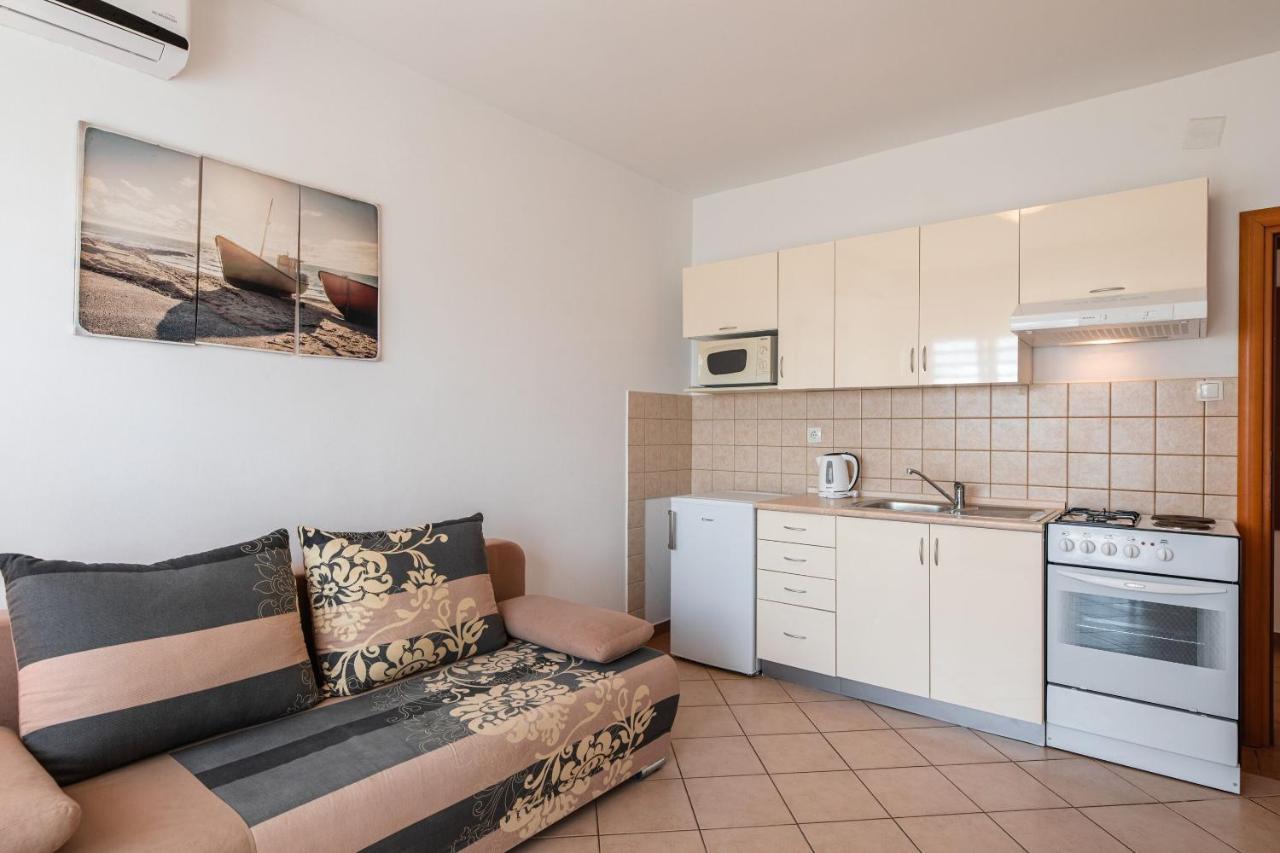 Apartments Jasna Crikvenica Ngoại thất bức ảnh