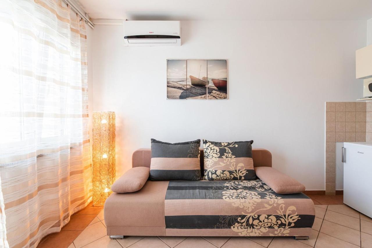 Apartments Jasna Crikvenica Ngoại thất bức ảnh