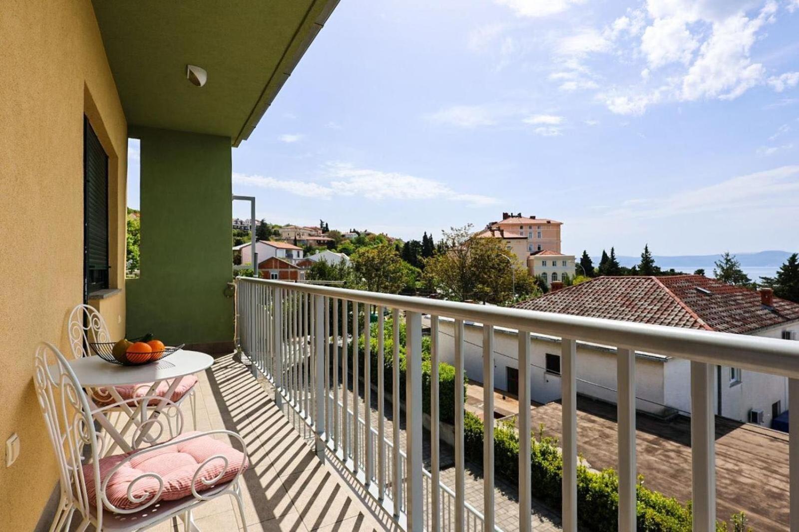 Apartments Jasna Crikvenica Ngoại thất bức ảnh
